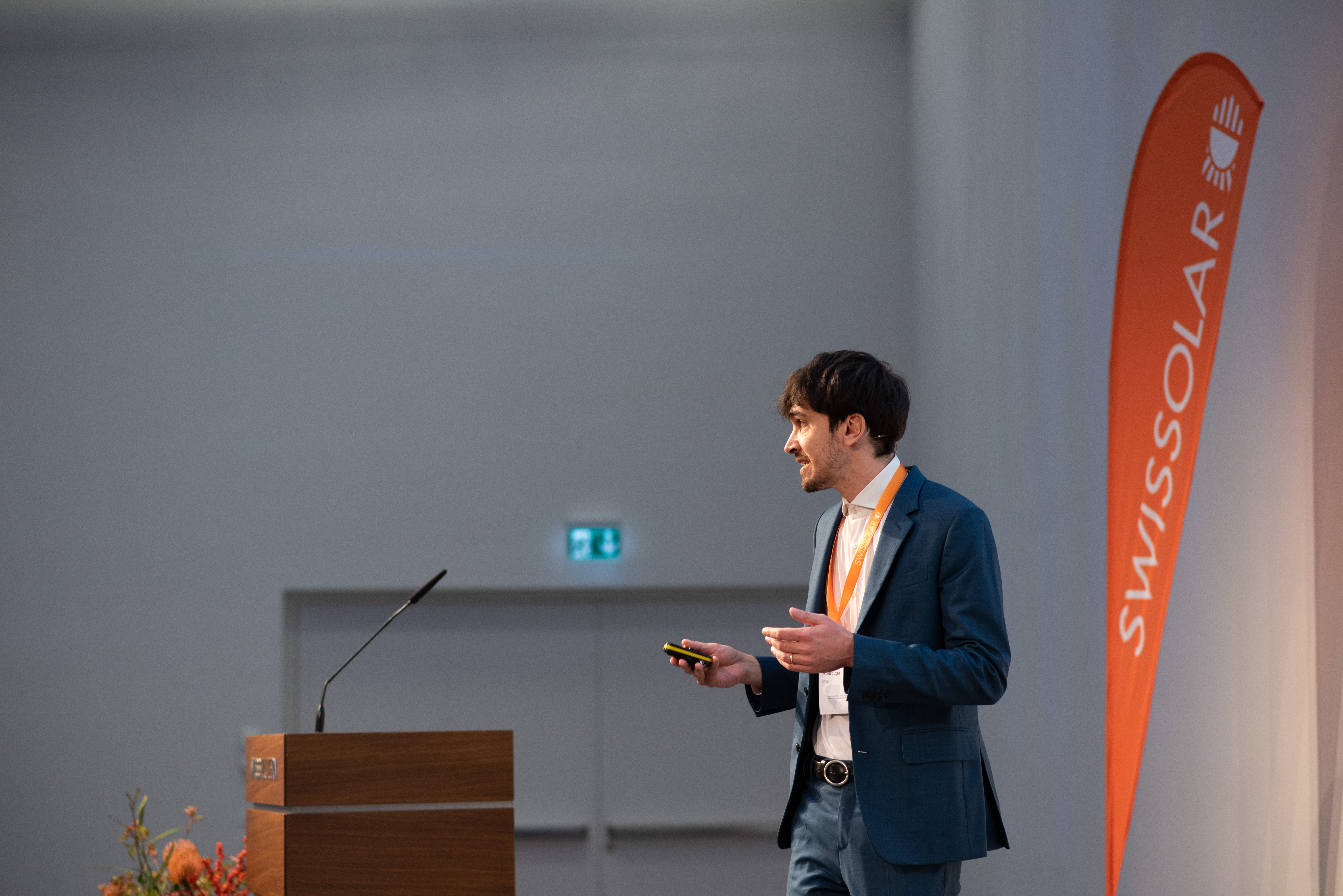 Swissolar Event Referent auf der Bühne | © Swissolar / Céline Farias